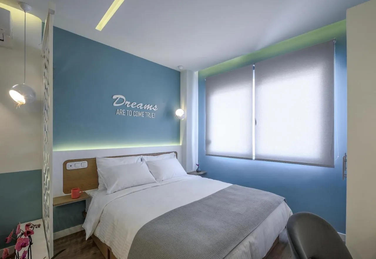 Τhe Half Root Suite In The Heart Of City Center Thessaloniki 0*,  Greece
